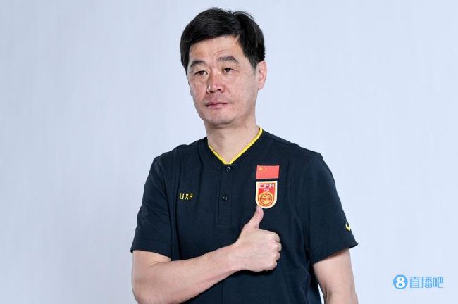 大黑人巨大荫蒂大交女人